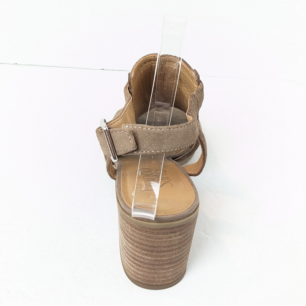 Franco Sarto Suede Harlet Sandals - Picture 5 of 16